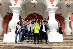 Экскурсия в Петровский путевой дворец